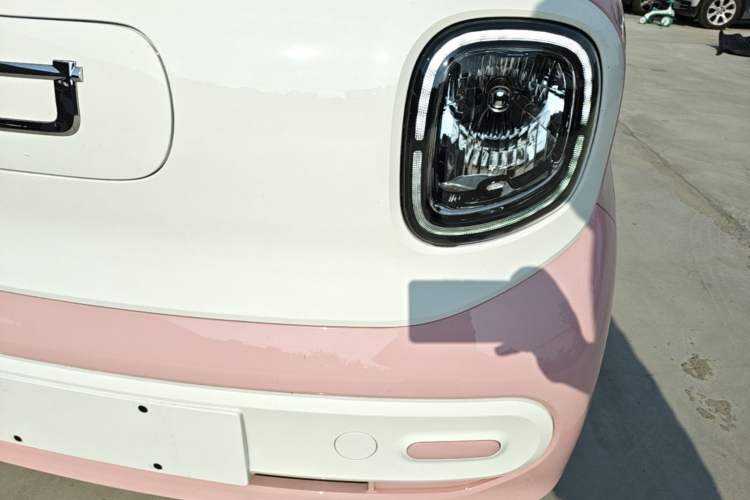 Used Bestune Pony 2024 170km Vitality Horse Left Front Headlight