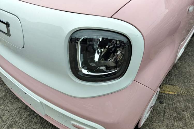 Used Bestune Pony 2024 170km Vitality Horse Left Front Headlight