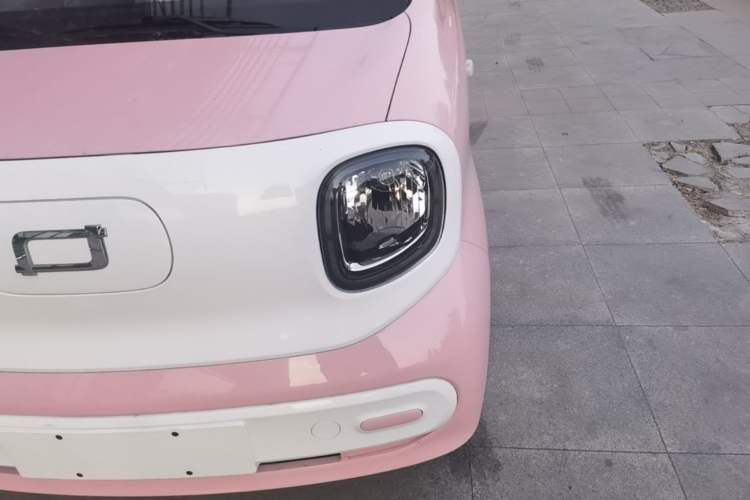 Used Bestune Pony 2024 170km Vitality Horse Left Front Headlight
