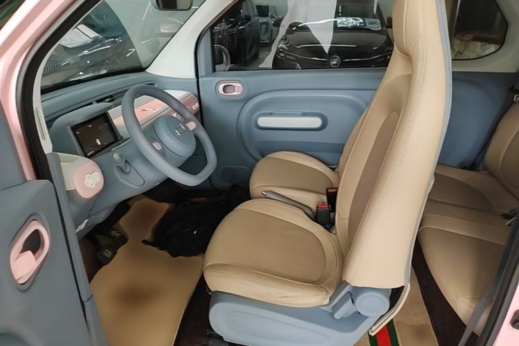 Used Bestune Pony 2024 170km Vitality Horse Left Front Seat