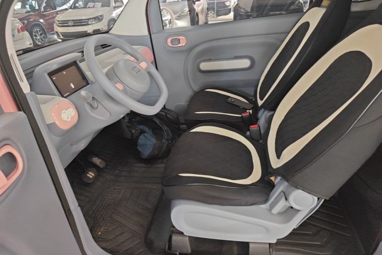 Used Bestune Pony 2024 170km Vitality Horse Left Front Seat