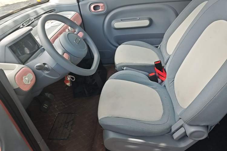 Used Bestune Pony 2024 170km Vitality Horse Left Front Seat