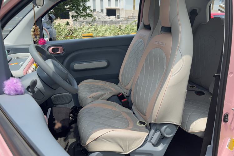 Used Bestune Pony 2024 170km Vitality Horse Left Front Seat