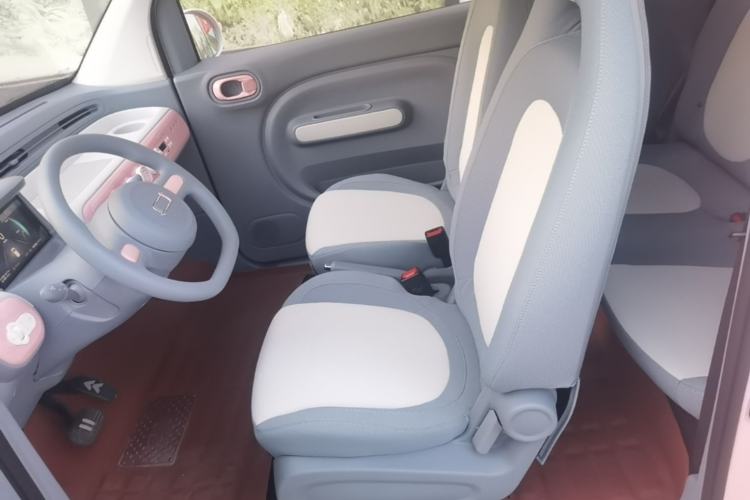 Used Bestune Pony 2024 170km Vitality Horse Left Front Seat