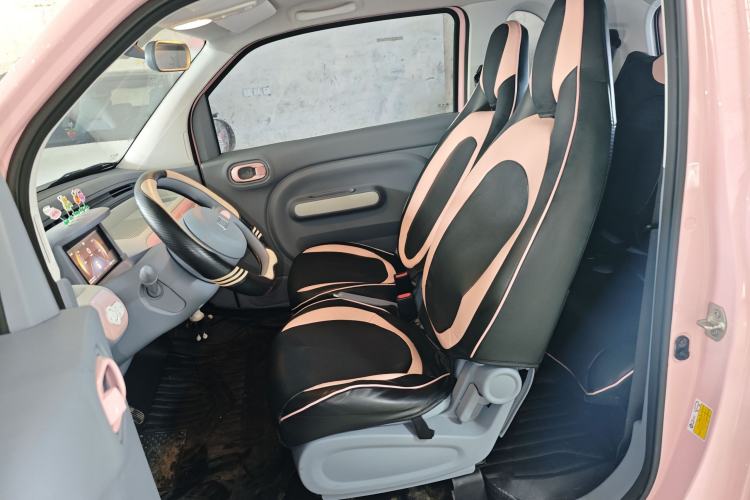 Used Bestune Pony 2024 170km Vitality Horse Left Front Seat