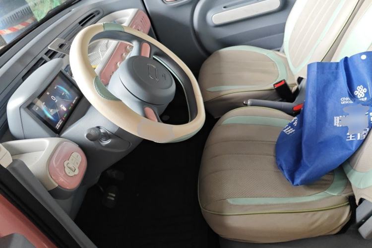 Used Bestune Pony 2024 170km Vitality Horse Left Front Seat