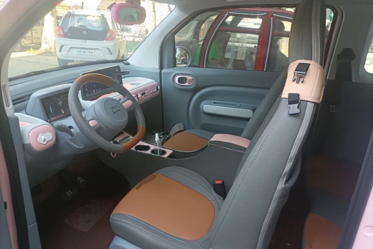 Used Bestune Pony 2024 170km Vitality Horse Left Front Seat