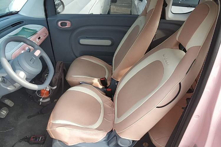 Used Bestune Pony 2024 170km Vitality Horse Left Front Seat