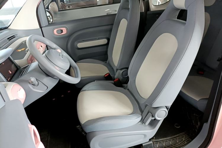 Used Bestune Pony 2024 170km Vitality Horse Left Front Seat