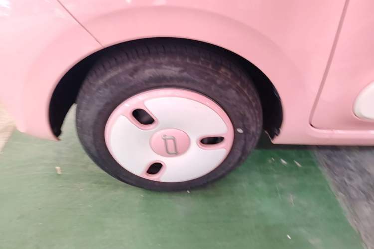 Used Bestune Pony 2024 170km Range Energizing Horse Left Front Wheel Hub