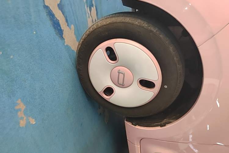 Used Bestune Pony 2024 170km Vitality Horse Left Front Wheel Hub