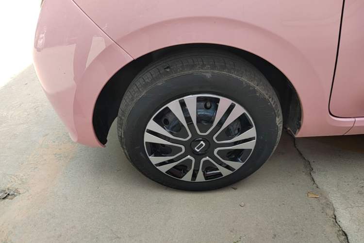 Used Bestune Pony 2024 170km Vitality Horse Left Front Wheel Hub