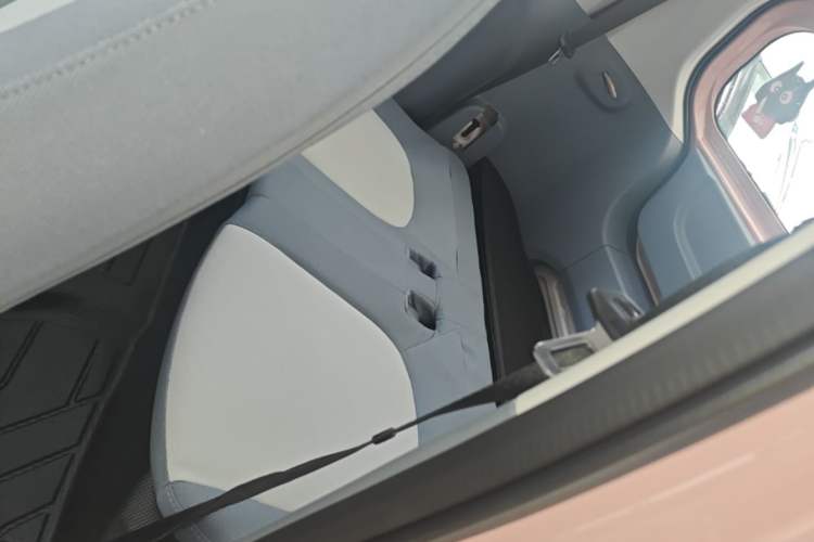 Used Bestune Pony 2024 170km Vitality Horse Left Rear Seat