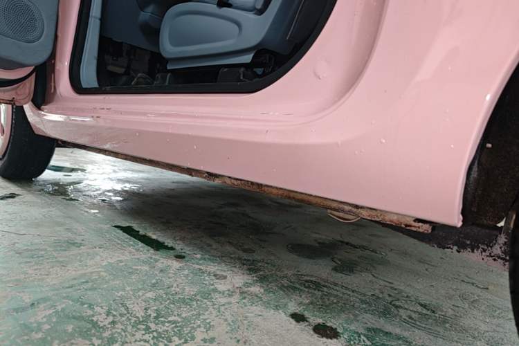 Used Bestune Pony 2024 170km Vitality Horse Left Side Sill