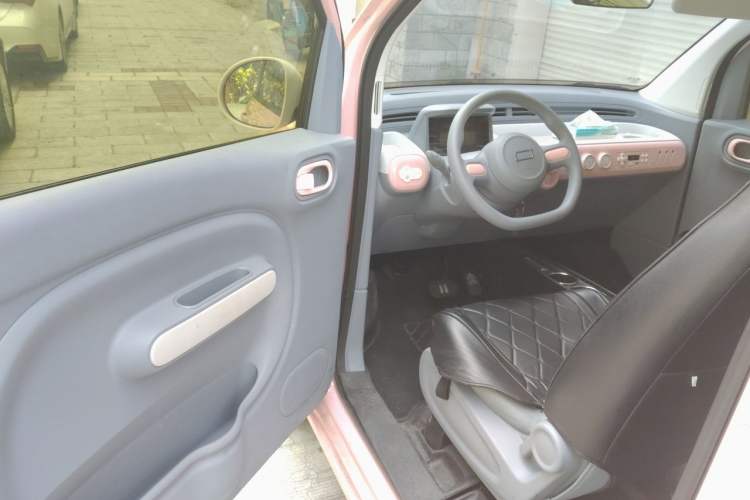 Used Bestune Pony 2024 122km Cute and Fun Horse Driver Seat