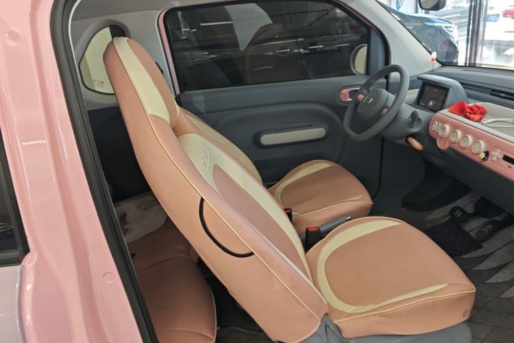 Used Bestune Pony 2024 170km Vitality Horse Right Front Seat