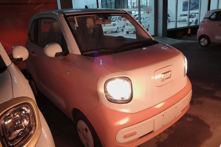 Used Bestune Pony 2024 170km Range Energizing Horse Exterior 2