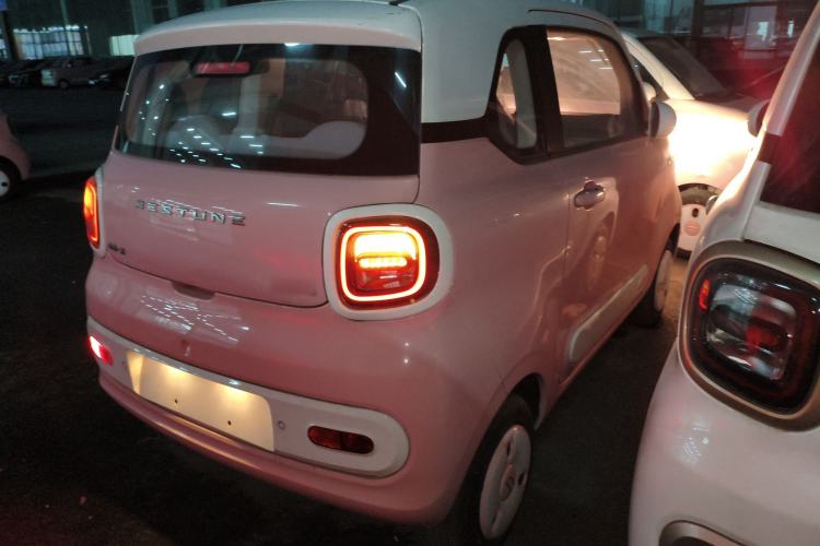 Used Bestune Pony 2024 170km Range Energizing Horse Exterior 5