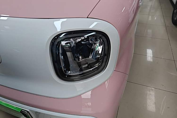 Used Bestune Pony 2024 170km Vitality Horse Left Front Headlight