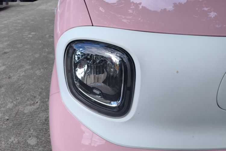 Used Bestune Pony 2024 170km Vitality Horse Right Front Headlight