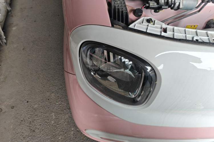 Used Bestune Pony 2024 170km Vitality Horse Right Front Headlight