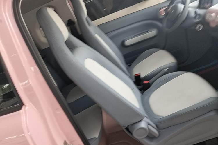 Used Bestune Pony 2024 170km Vitality Horse Right Front Seat