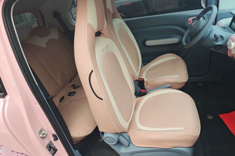 Used Bestune Pony 2024 170km Vitality Horse Right Front Seat