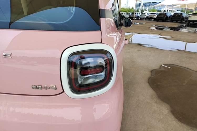Used Bestune Pony 2024 170km Vitality Horse Right Rear Taillight