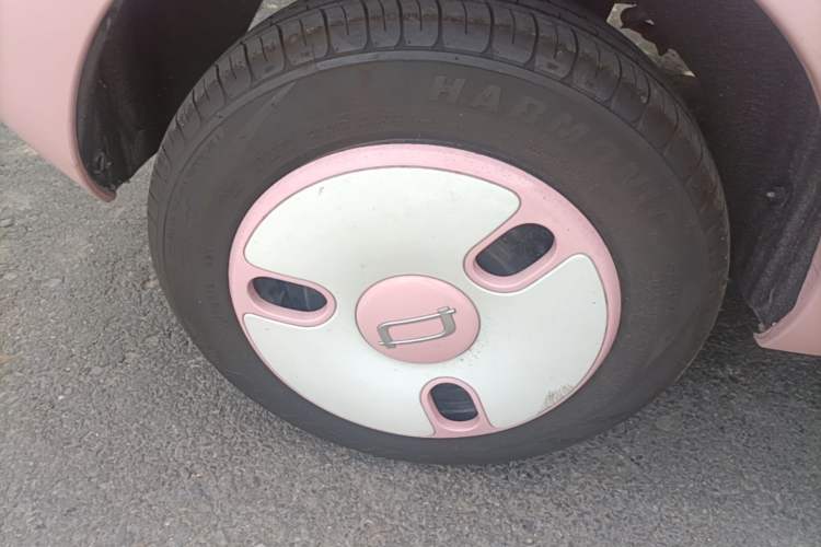 Used Bestune Pony 2024 170km Vitality Horse Right Rear Wheel Hub