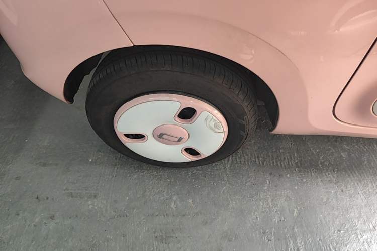 Used Bestune Pony 2024 170km Vitality Horse Right Rear Wheel Hub
