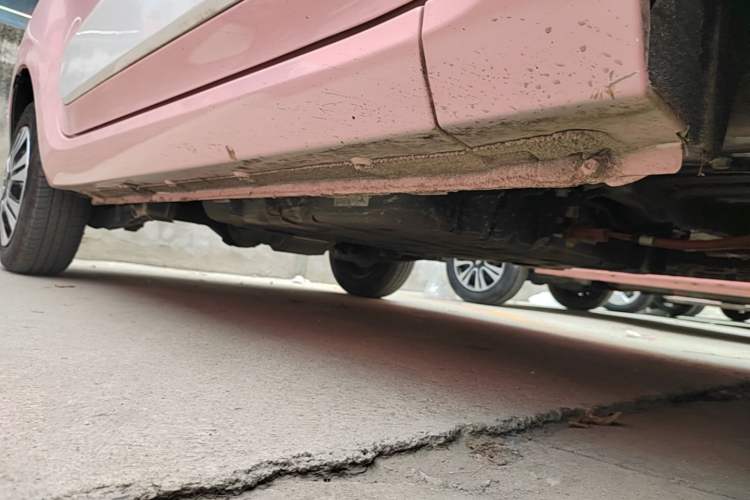 Used Bestune Pony 2024 170km Vitality Horse Right Side Sill
