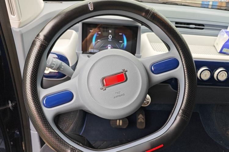 Used Bestune Pony 2024 170km Range Energizing Horse Steering Wheel
