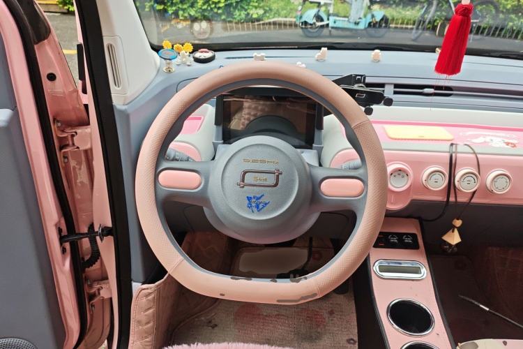 Used Bestune Pony 2024 170km Vitality Horse Steering Wheel