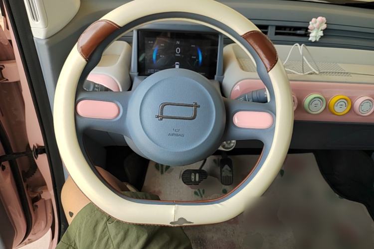 Used Bestune Pony 2024 170km Vitality Horse Steering Wheel