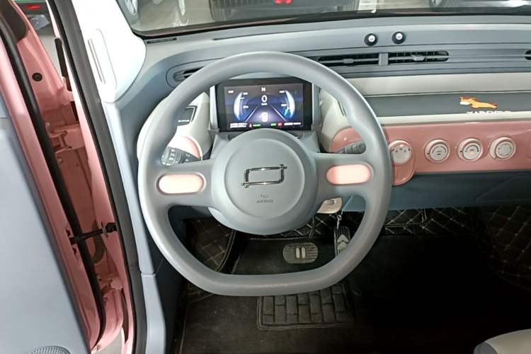 Used Bestune Pony 2024 170km Vitality Horse Steering Wheel