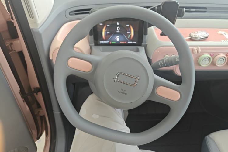 Used Bestune Pony 2024 170km Vitality Horse Steering Wheel
