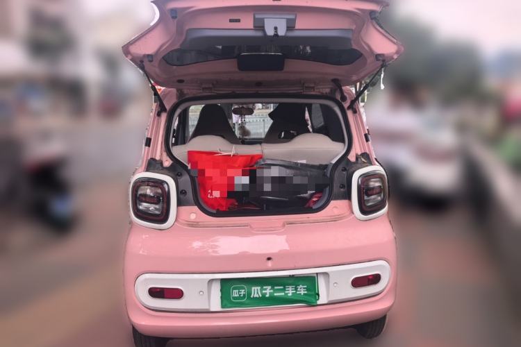 Used Bestune Pony 2024 170km Vitality Horse Trunk
