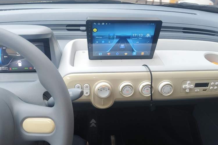 Used Bestune Pony 2024 170km Vitality Horse Audio And AC Panel