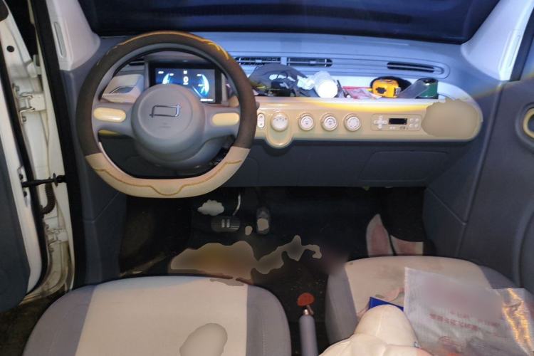 Used Bestune Pony 2024 170km Vitality Horse Center Console