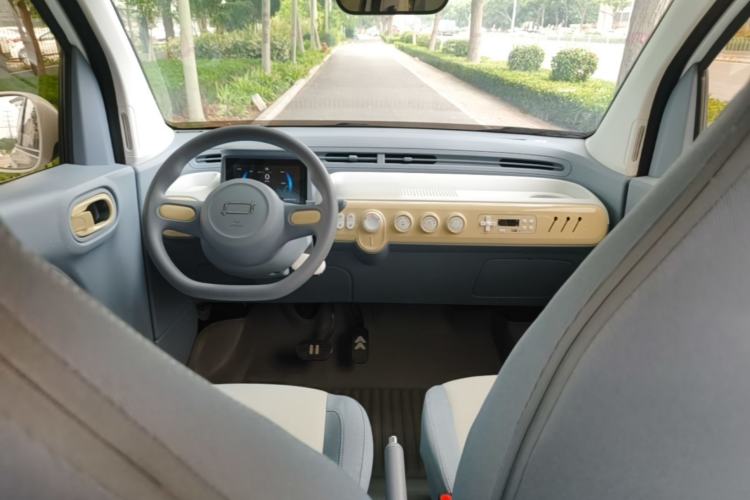 Used Bestune Pony 2024 170km Vitality Horse Center Console