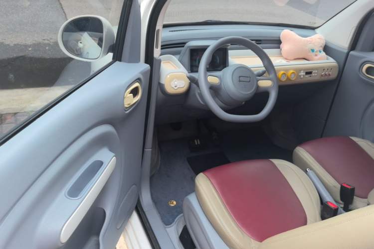 Used Bestune Pony 2024 170km Vitality Horse Driver Seat