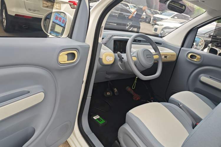 Used Bestune Pony 2024 170km Vitality Horse Driver Seat