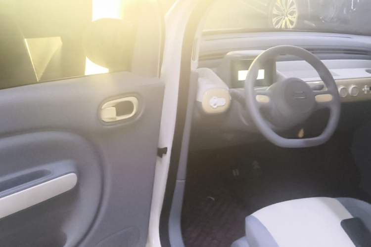 Used Bestune Pony 2024 122km Cute and Fun Horse Driver Seat