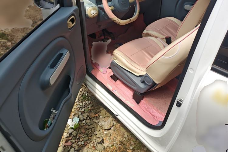 Used Bestune Pony 2024 170km Vitality Horse Driver Seat