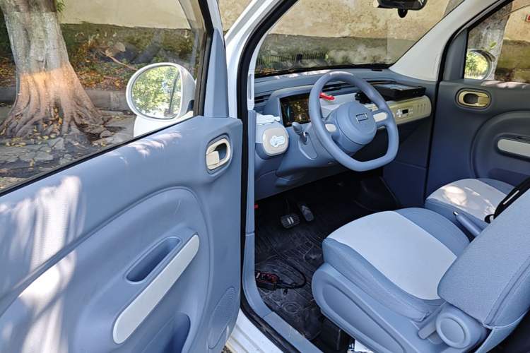 Used Bestune Pony 2024 170km Vitality Horse Driver Seat