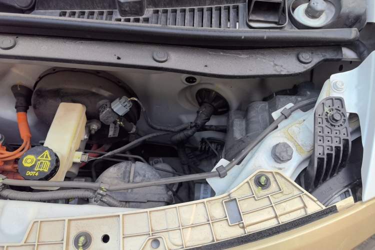Used Bestune Pony 2024 170km Vitality Horse Engine Bay Left