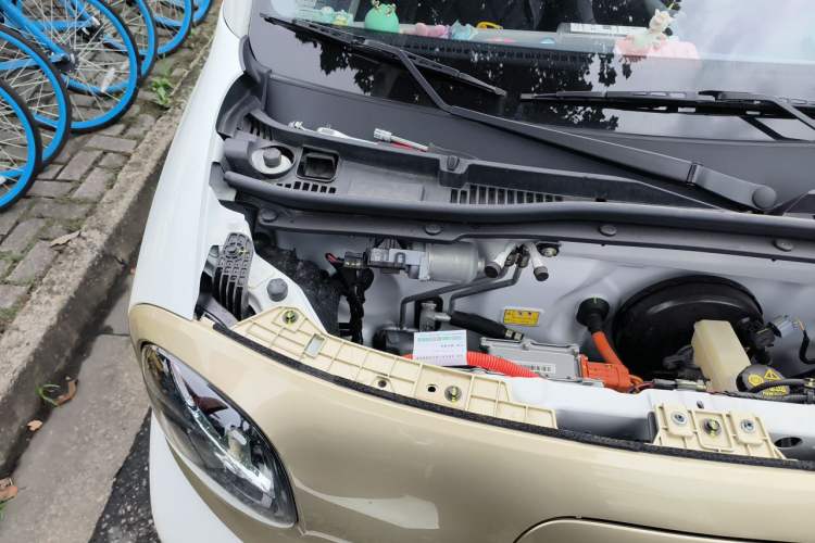 Used Bestune Pony 2024 170km Vitality Horse Engine Bay Right