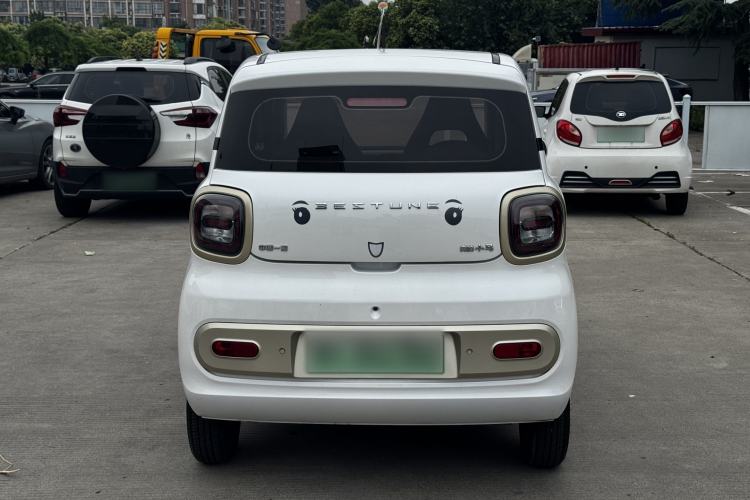 Used Bestune Pony 2024 170km Vitality Horse Exterior 6