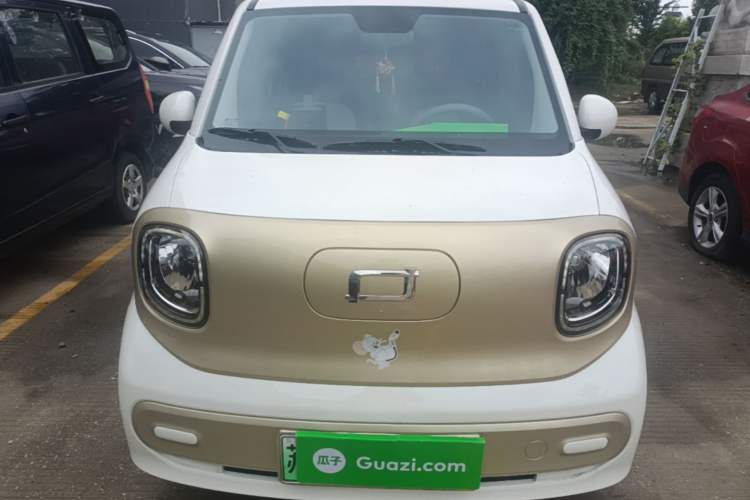 Used Bestune Pony 2024 170km Range Energizing Horse Front