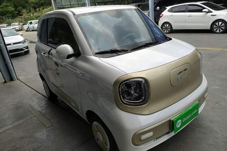 Used Bestune Pony 2024 170km Vitality Horse Front Right 45 Deg